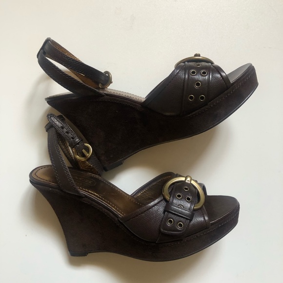 Coach wedges size 6.5 width medium (brand new) - Picture 3 of 7